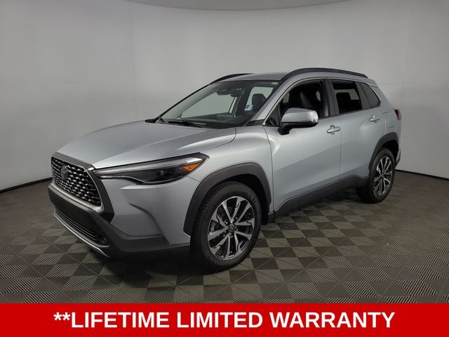 2024 Toyota Corolla Cross XLE 4D Sport Utility