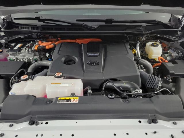 2025 Toyota Sequoia Platinum 4D Sport Utility