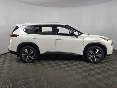 2024 Nissan Rogue SL 4D Sport Utility