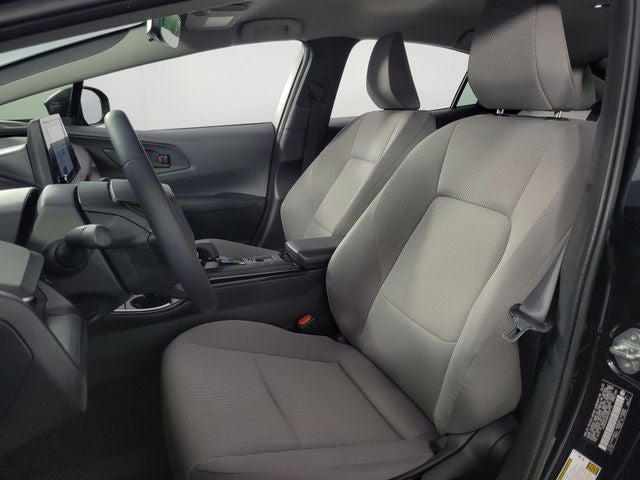 2025 Toyota Prius LE 5D Hatchback
