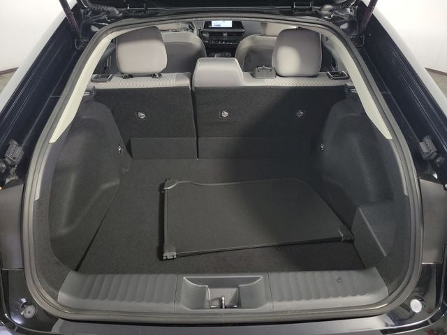 2025 Toyota Prius LE 5D Hatchback