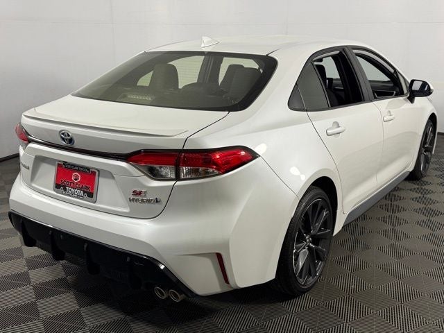 2024 Toyota Corolla Hybrid SE 4D Sedan