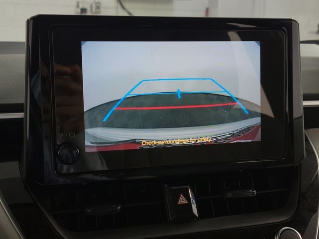 2025 Toyota Corolla Hybrid LE 4D Sedan