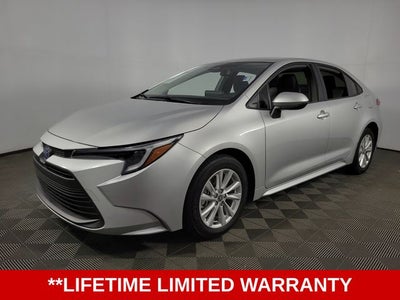 2025 Toyota Corolla Hybrid LE 4D Sedan