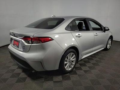 2025 Toyota Corolla Hybrid LE 4D Sedan