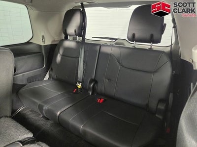 2016 Lexus LX 570 4D Sport Utility