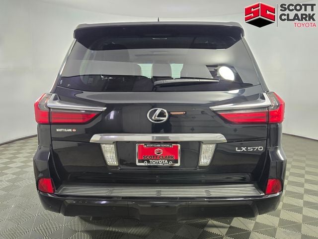 2016 Lexus LX 570 4D Sport Utility