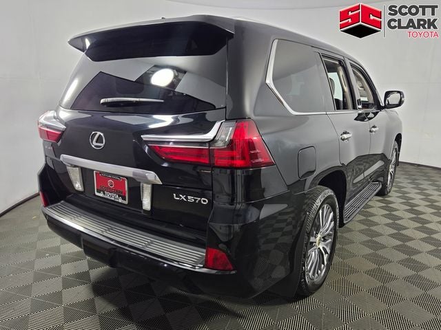 2016 Lexus LX 570 4D Sport Utility