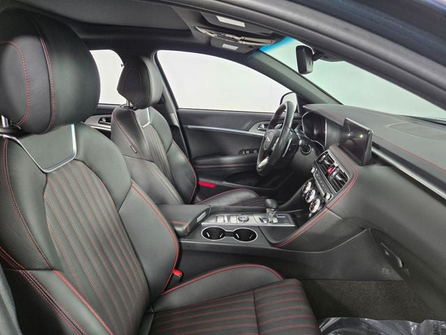 2023 Genesis G70 2.0T 4D Sedan