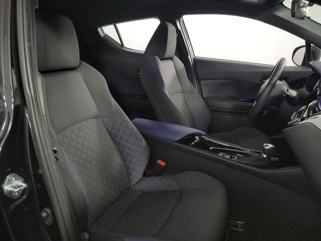 2021 Toyota C-HR XLE 4D Sport Utility