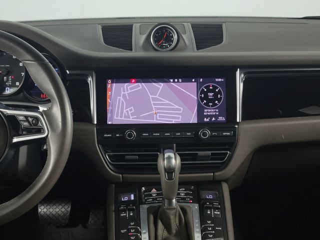 2021 Porsche Macan Base 4D Sport Utility