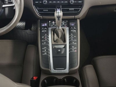 2021 Porsche Macan Base 4D Sport Utility