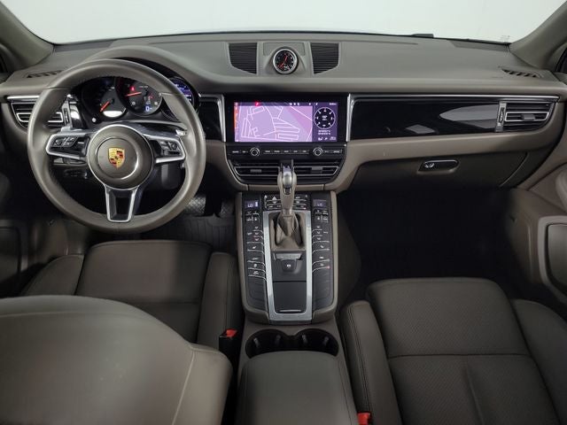2021 Porsche Macan Base 4D Sport Utility