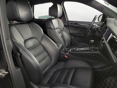 2024 Porsche Macan S 4D Sport Utility