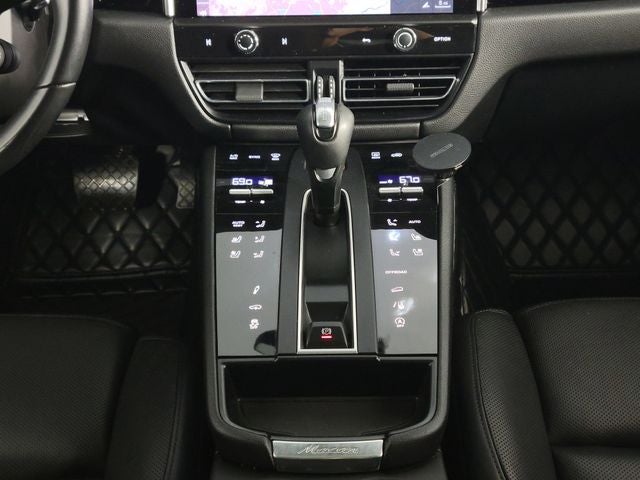 2024 Porsche Macan S 4D Sport Utility