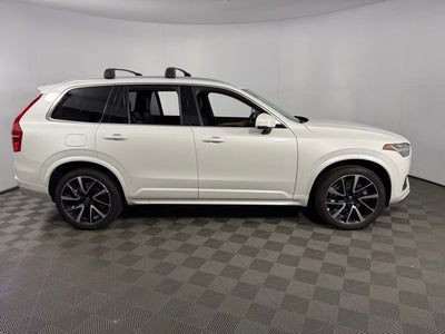 2021 Volvo XC90 T6 Momentum 4D Sport Utility