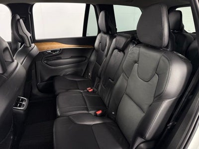 2021 Volvo XC90 T6 Momentum 4D Sport Utility