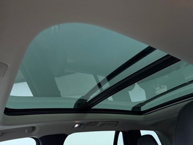 2021 Volvo XC90 T6 Momentum 4D Sport Utility
