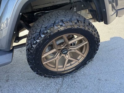 2022 Jeep Gladiator Overland