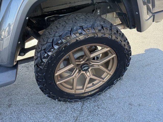 2022 Jeep Gladiator Overland