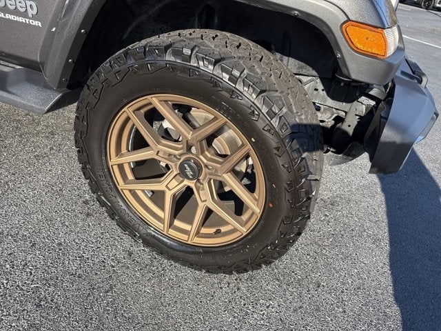 2022 Jeep Gladiator Overland