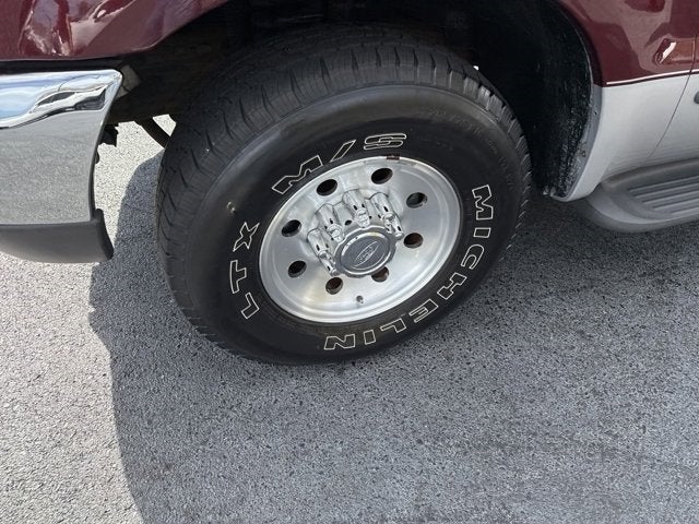 1999 Ford Super Duty F-250 Base