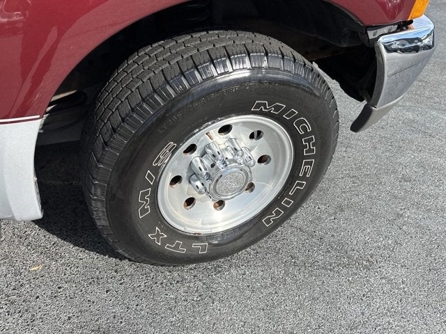 1999 Ford Super Duty F-250 Base