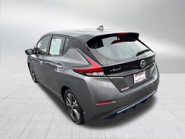 2021 Nissan LEAF SV