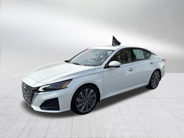 2023 Nissan Altima 2.5 SL
