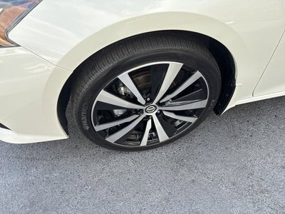 2021 Nissan Altima 2.5 Platinum