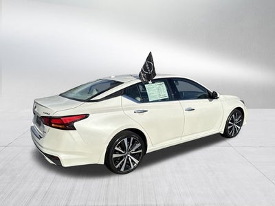 2021 Nissan Altima 2.5 Platinum