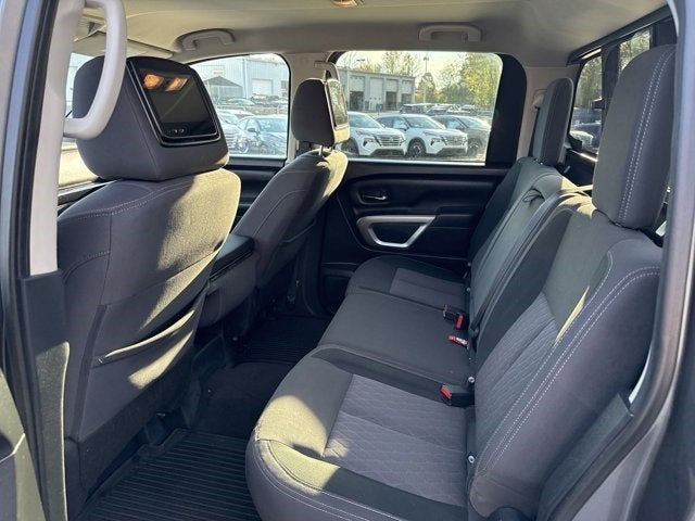 2021 Nissan Titan SV