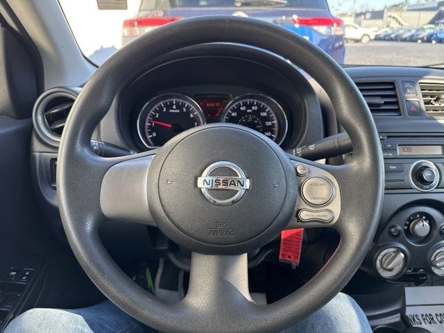 2012 Nissan Versa SV