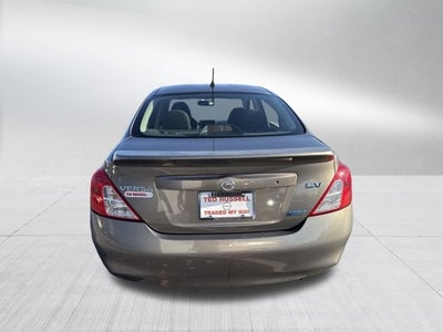 2012 Nissan Versa SV