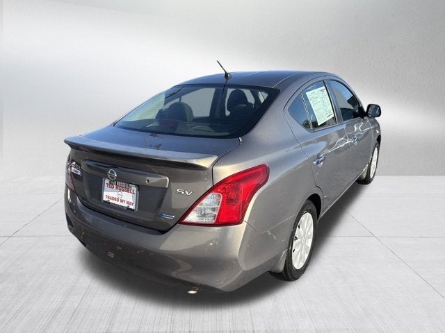 2012 Nissan Versa SV