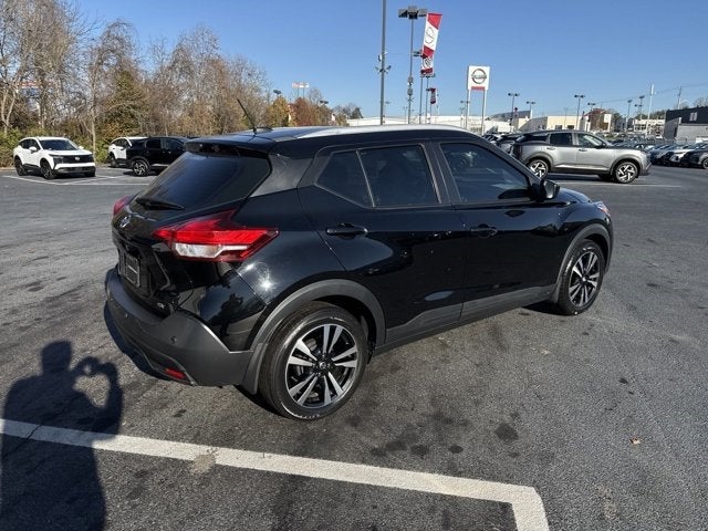 2020 Nissan Kicks SV