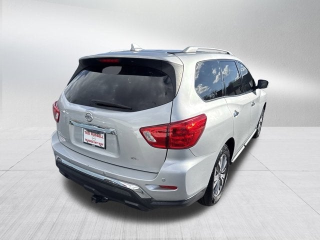 2019 Nissan Pathfinder SL