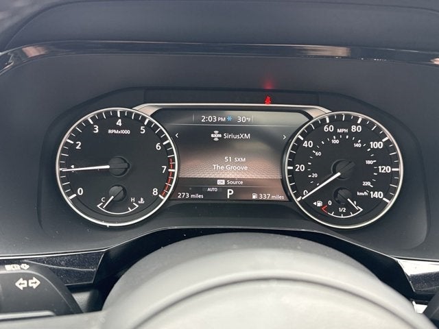 2024 Nissan Pathfinder SV