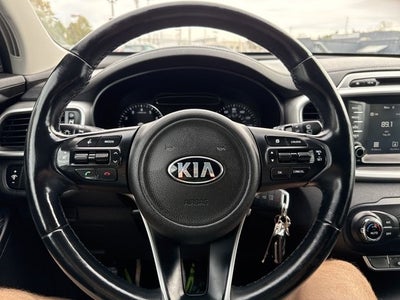 2017 Kia Sorento LX