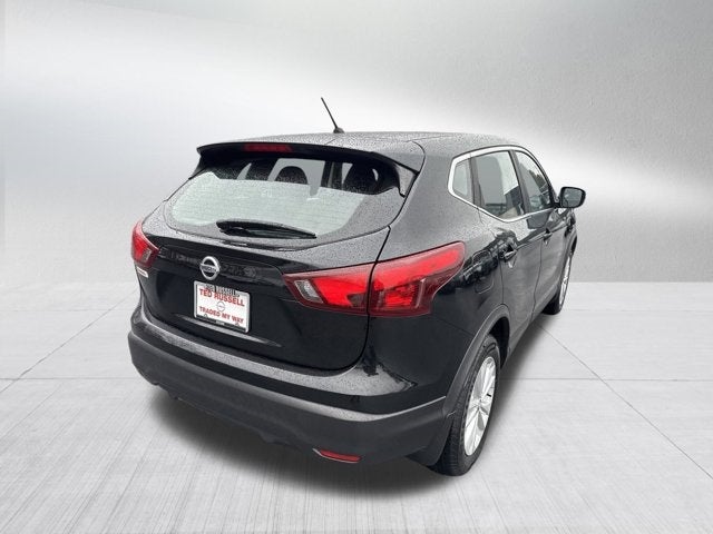 2018 Nissan Rogue Sport Base