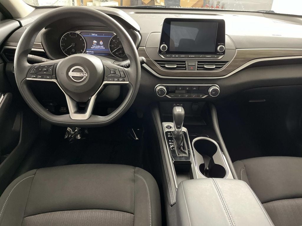 2023 Nissan Altima 2.5 SV