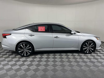 2021 Nissan Altima 2.5 Platinum