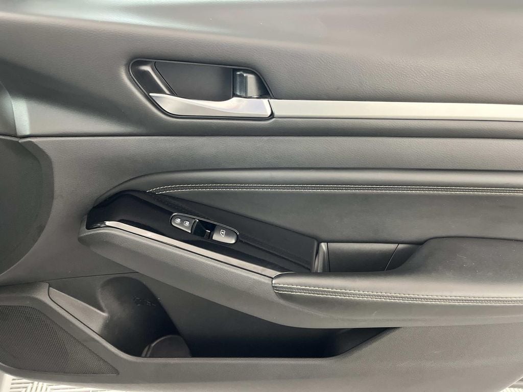 2021 Nissan Altima 2.5 Platinum