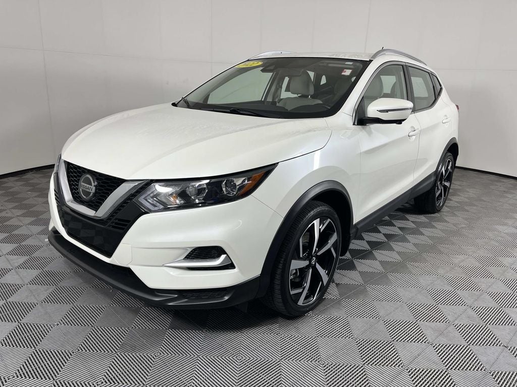 2022 Nissan Rogue Sport SL