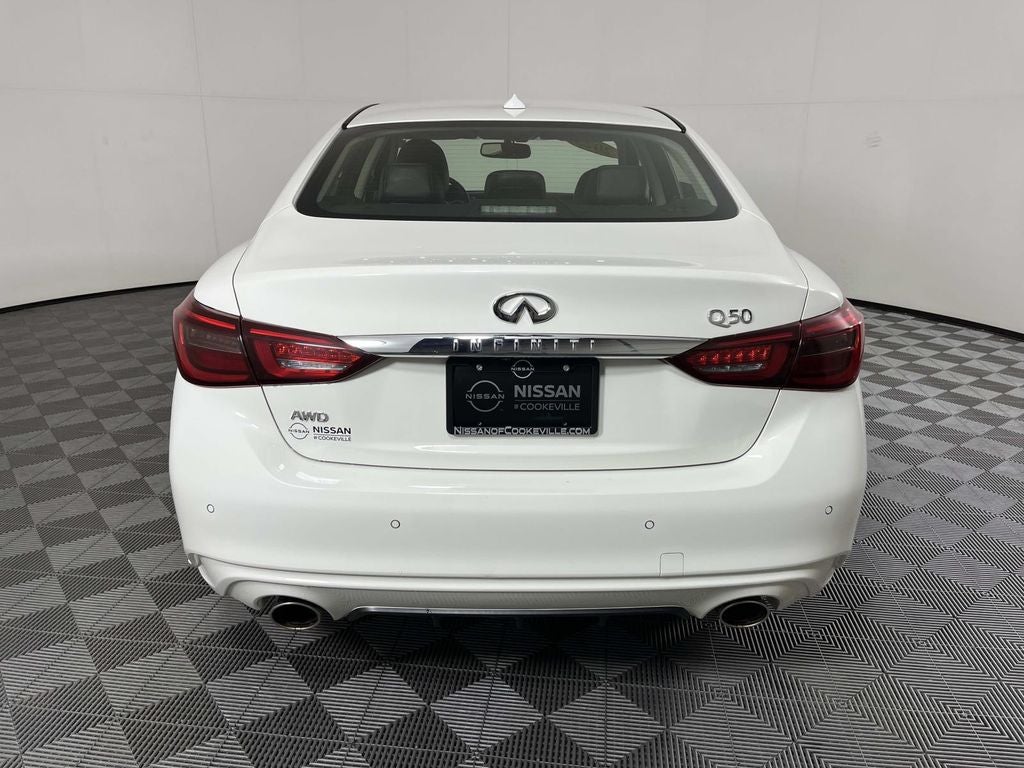 2023 INFINITI Q50 LUXE