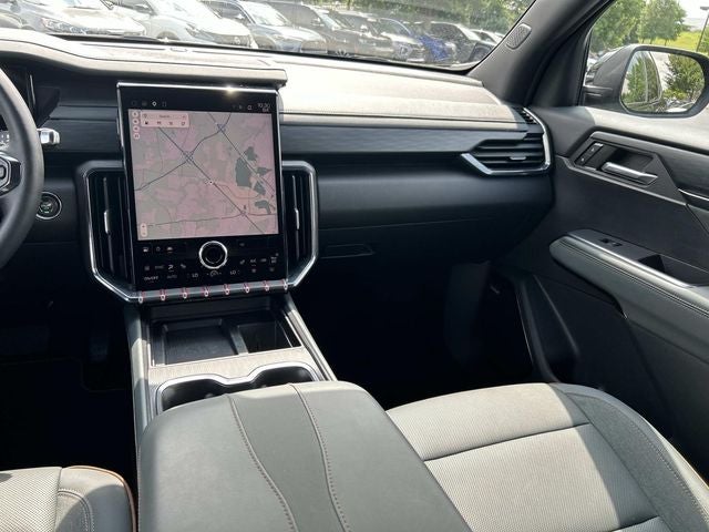 2024 GMC Acadia AT4