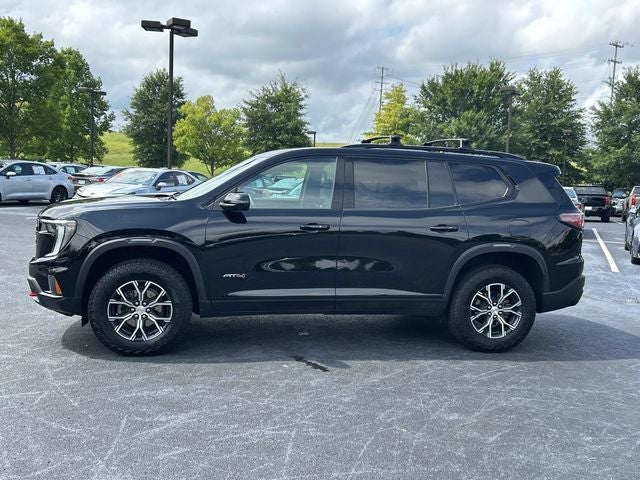 2024 GMC Acadia AT4