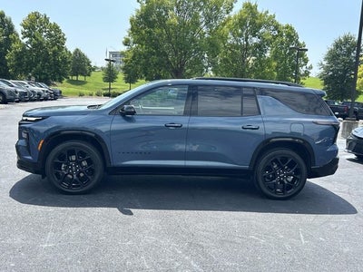 2025 Chevrolet Traverse RS