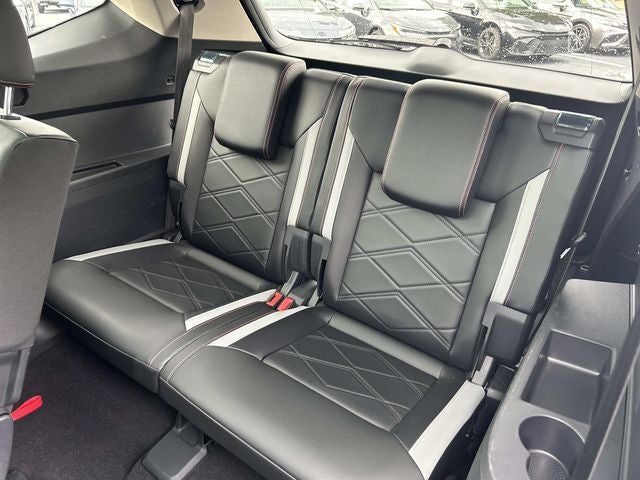 2024 Volkswagen Atlas 2.0T Peak Edition SE w/Technology