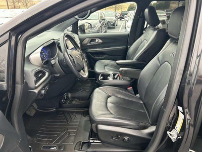 2020 Chrysler Pacifica Launch Edition